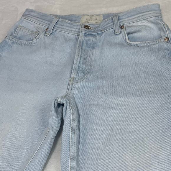 We The Free Jeans Maggie Mid Rise 26 Light Wash Straight Distressed Button Fly - Picture 6 of 16